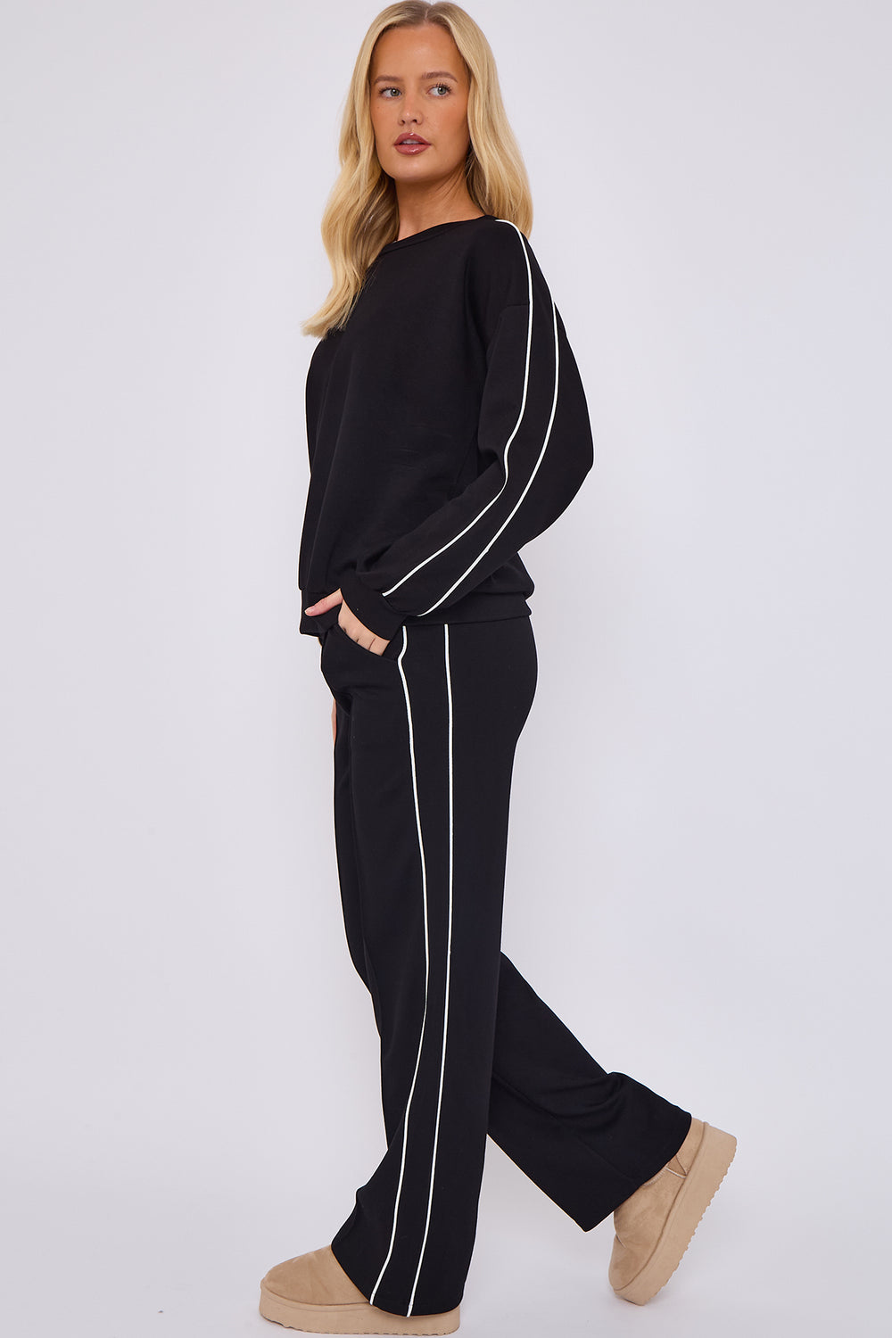 STRIPE DETAIL LOUNGEWEAR (15066317619584)