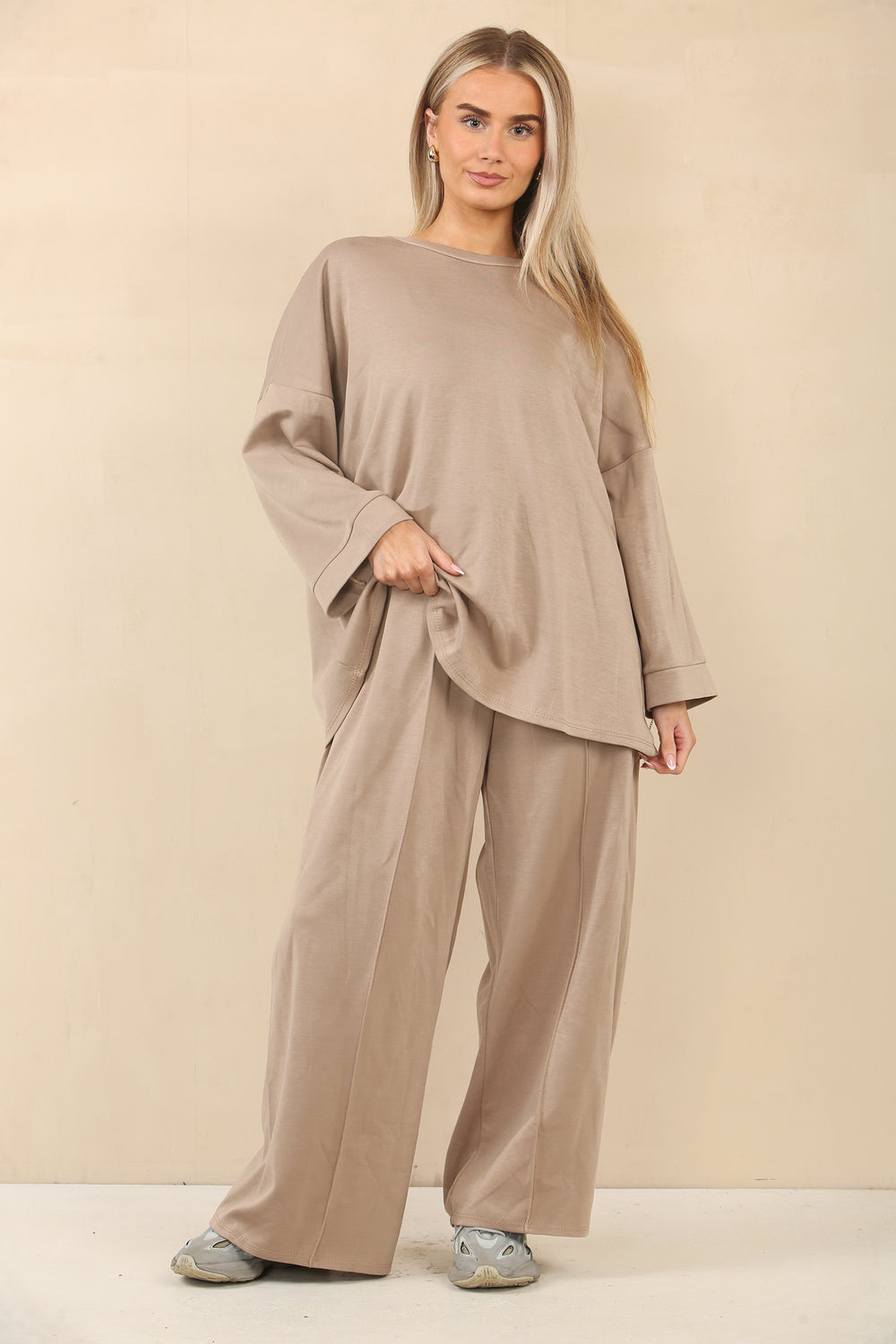 OVERSIZED BASIC LOUNGEWEAR (15063003988352)