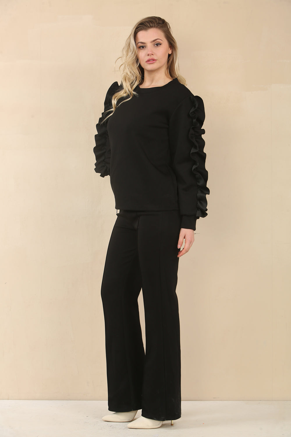 FRILL SLEEVE FLARE JOGGER SET (15069065970048)