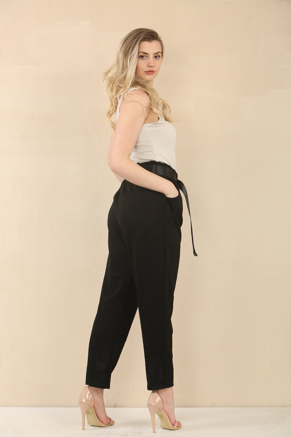 BLACK BELTED STRETCHABLE MAGIC PANTS (15075527491968)