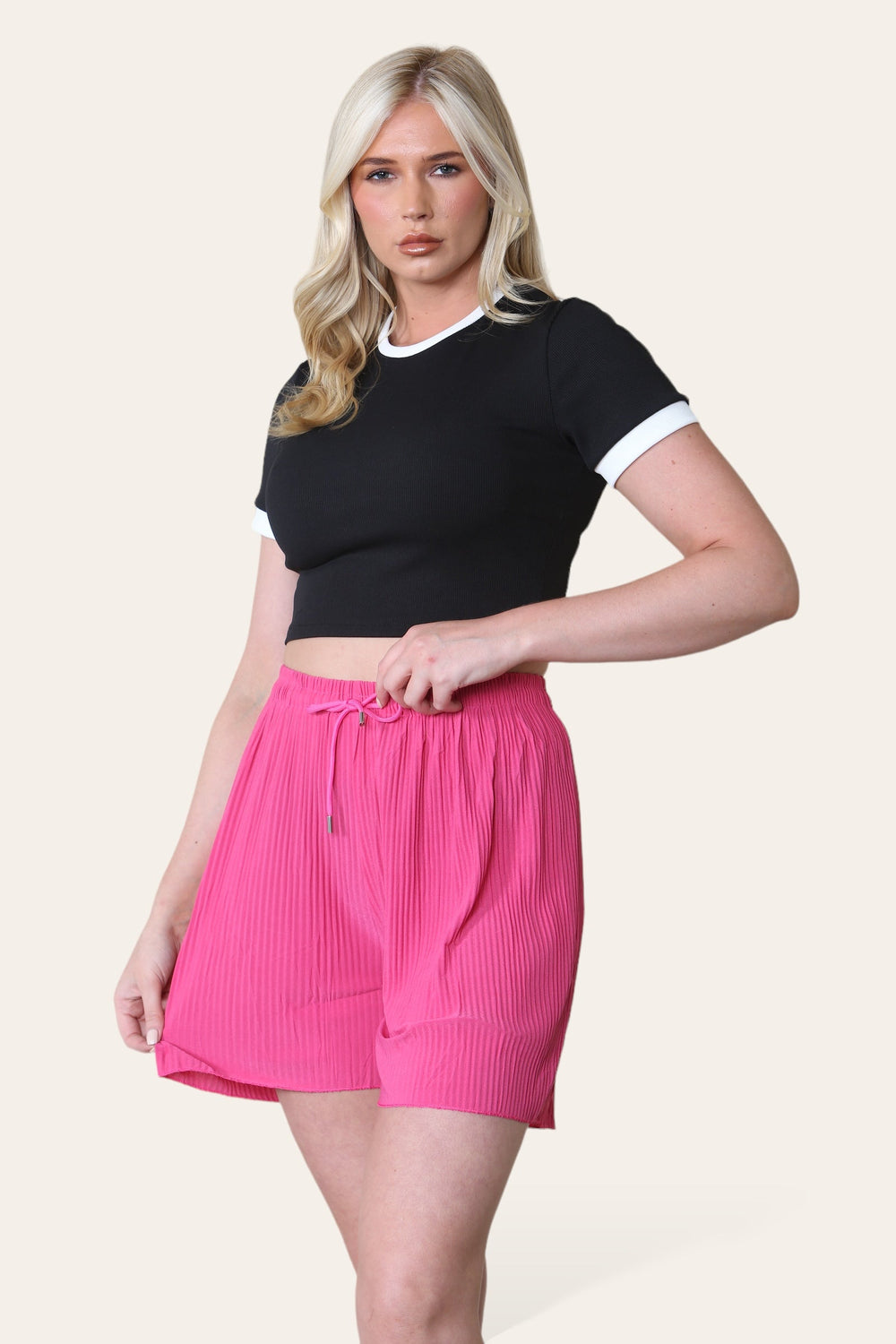 LUCY PLEATED SHORT (MIXED COLOUR PACK) (8010415603960) (8518984007928)