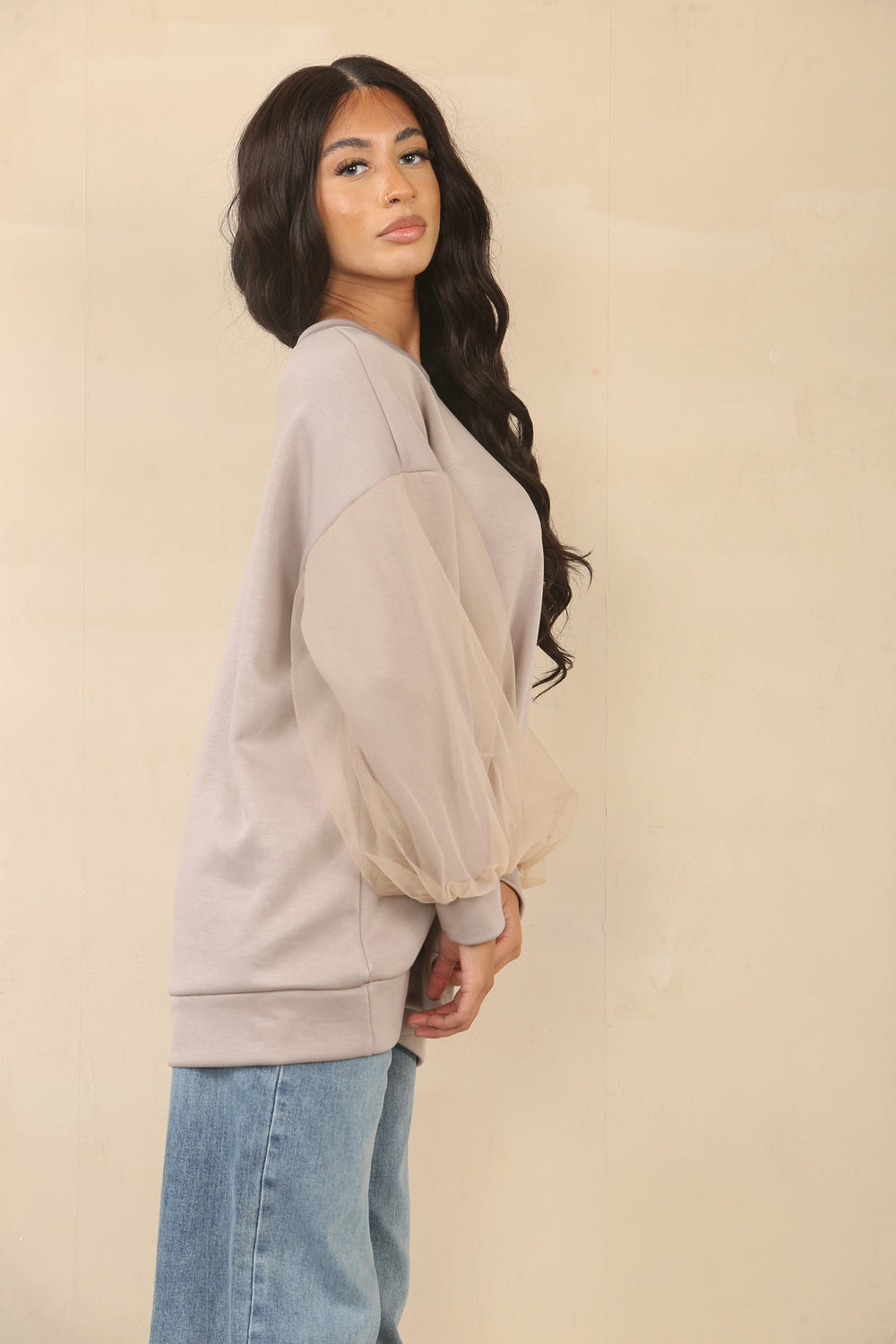 OVERSIZED TULLE SLEEVE TOP (15057995596160)