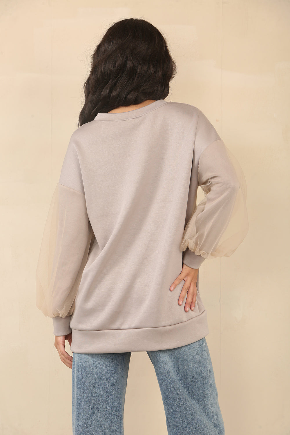 OVERSIZED TULLE SLEEVE TOP (15057995596160)