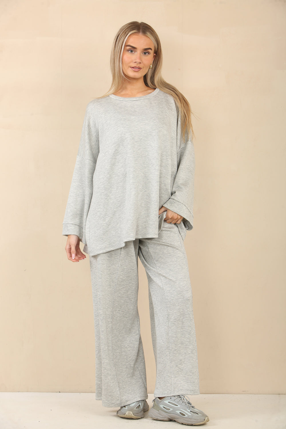 OVERSIZED BASIC LOUNGEWEAR (15063007691136)