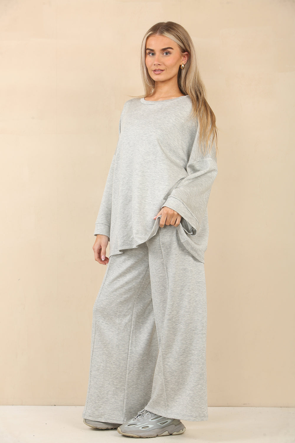 OVERSIZED BASIC LOUNGEWEAR (15063007691136)